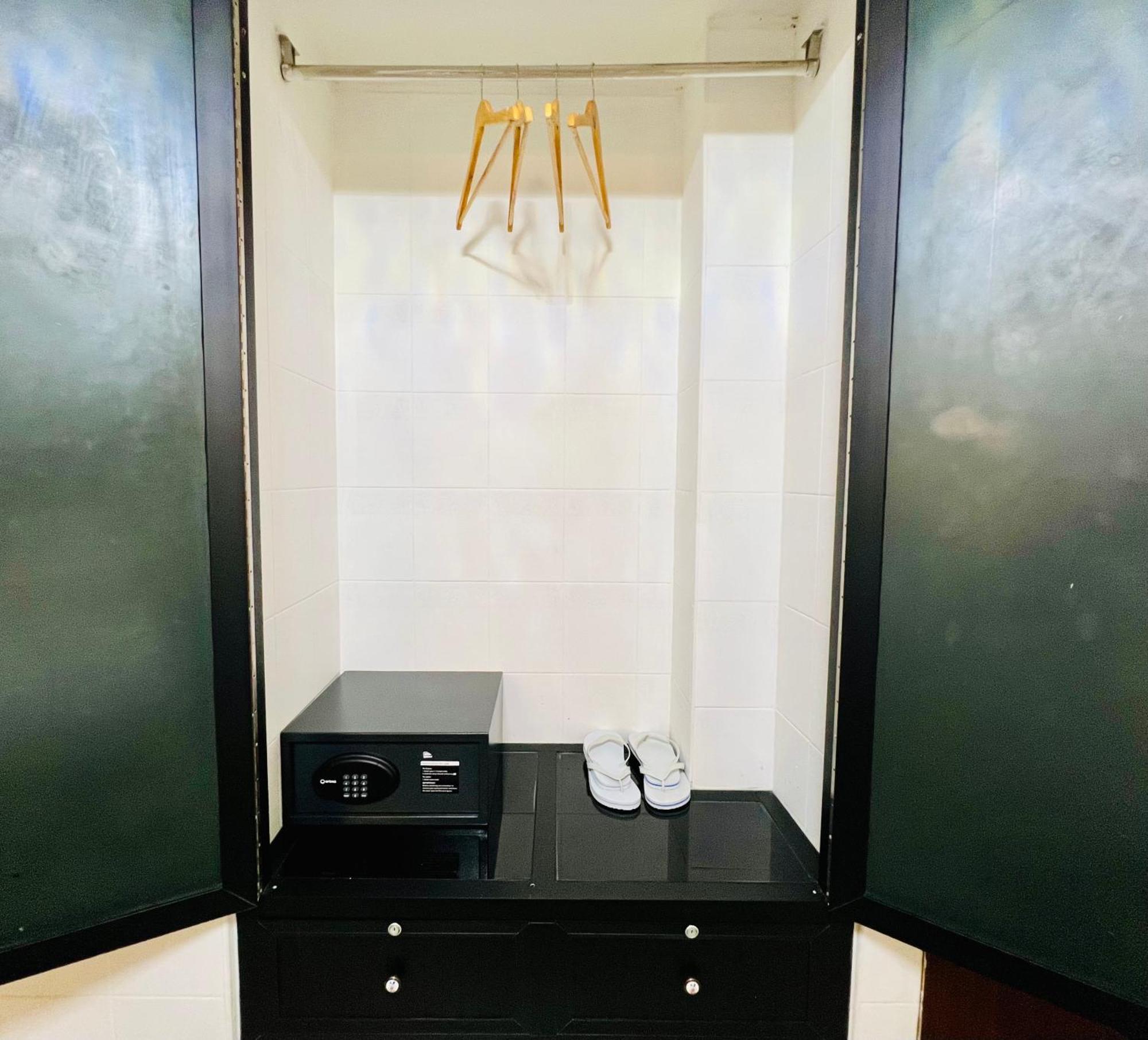 Sun Chakra Boutique Hotel プノンペン エクステリア 写真
