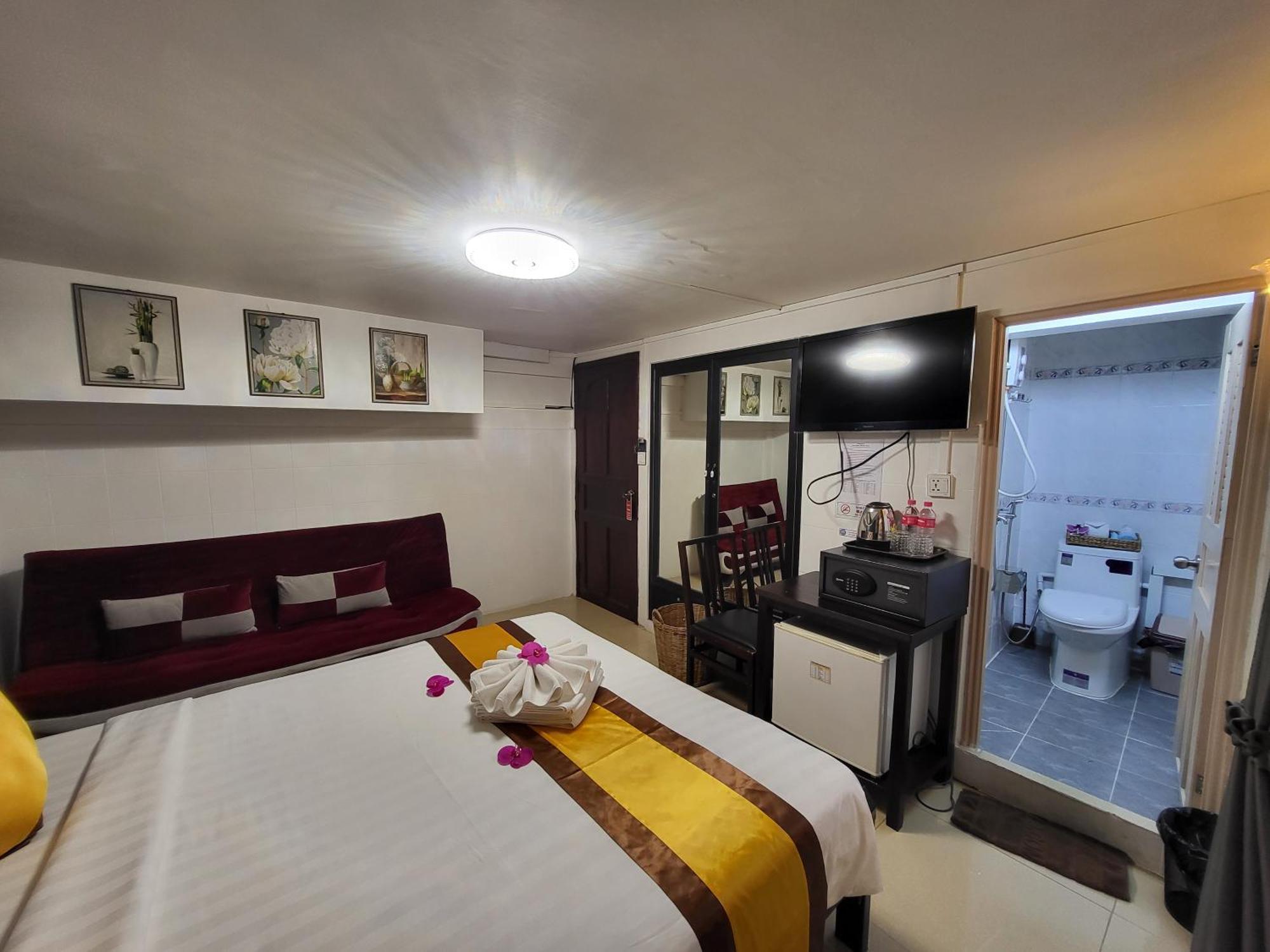 Sun Chakra Boutique Hotel プノンペン エクステリア 写真