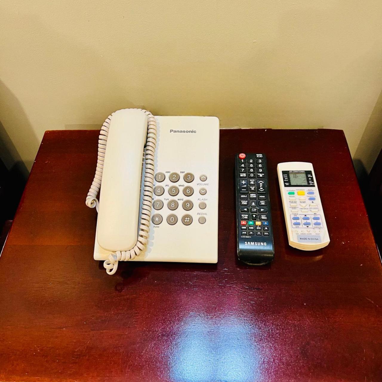 Sun Chakra Boutique Hotel プノンペン エクステリア 写真